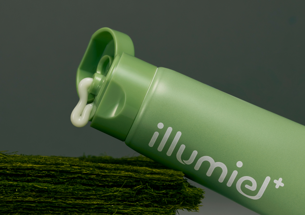 ILLUMIEL 제품 텍스처 비주얼 — 뷰티·화장품 이커머스 사례